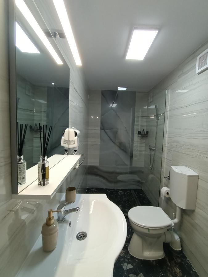 Casa Tiky Timişoara Exterior foto