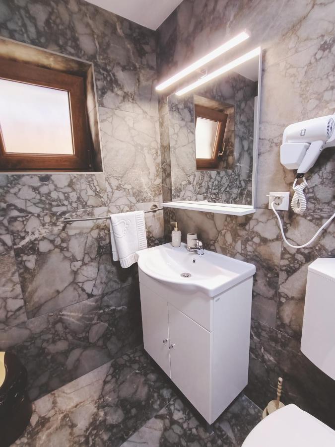 Casa Tiky Timişoara Exterior foto